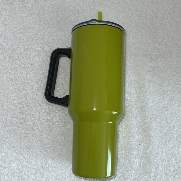 EUC, smoke free home.
40oz Grinch tumbler. - Picture 2 of 5